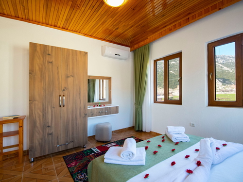  gece  -  Kasım
  | Kalkan Bezirgan Köyü Villa (6 Kişilik, Korunaklı Havuzlu, Jakuzili Seçenekli)
